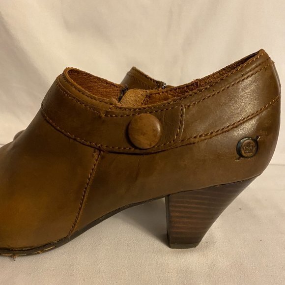 Born Calixta Womens Brown Leather Zip Booties Size 7.5/38.5 - Picture 5 of 13